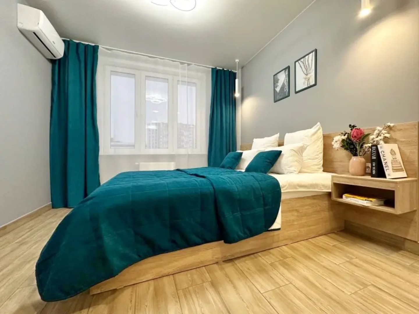 Апартаменты Комфортная возле МВДЦ Сибирь 1