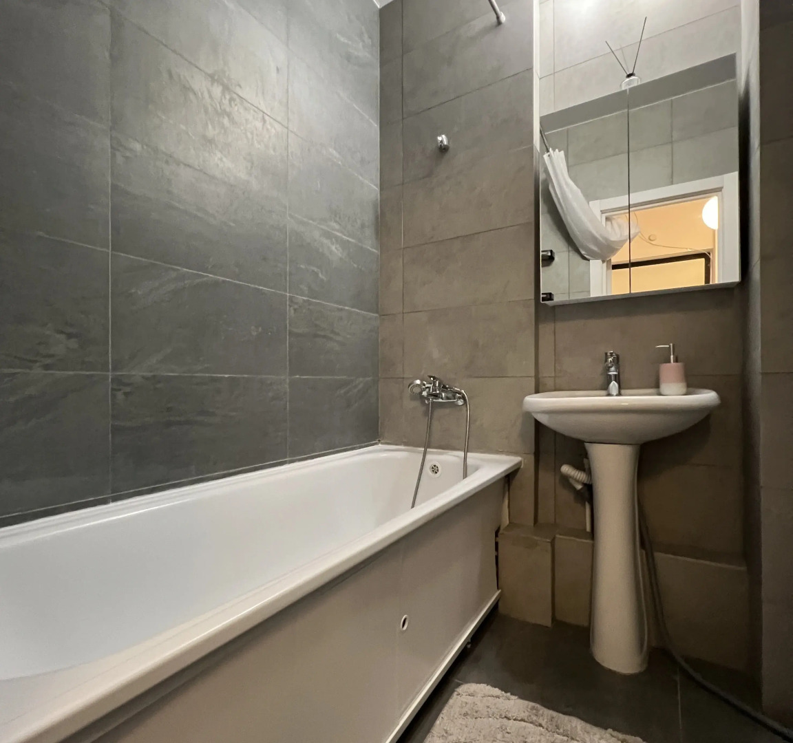 Апартаменты Евро 2-ком Логинова 7/2-488