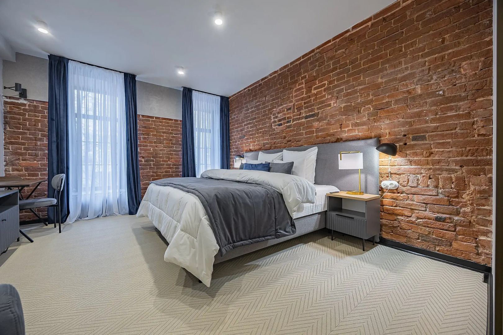 Апартаменты Стильные Chkalov на Ошарской