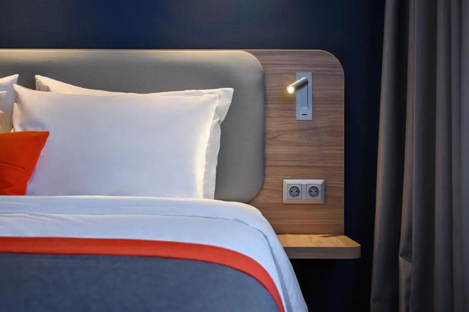 Holiday Inn Express Almaty