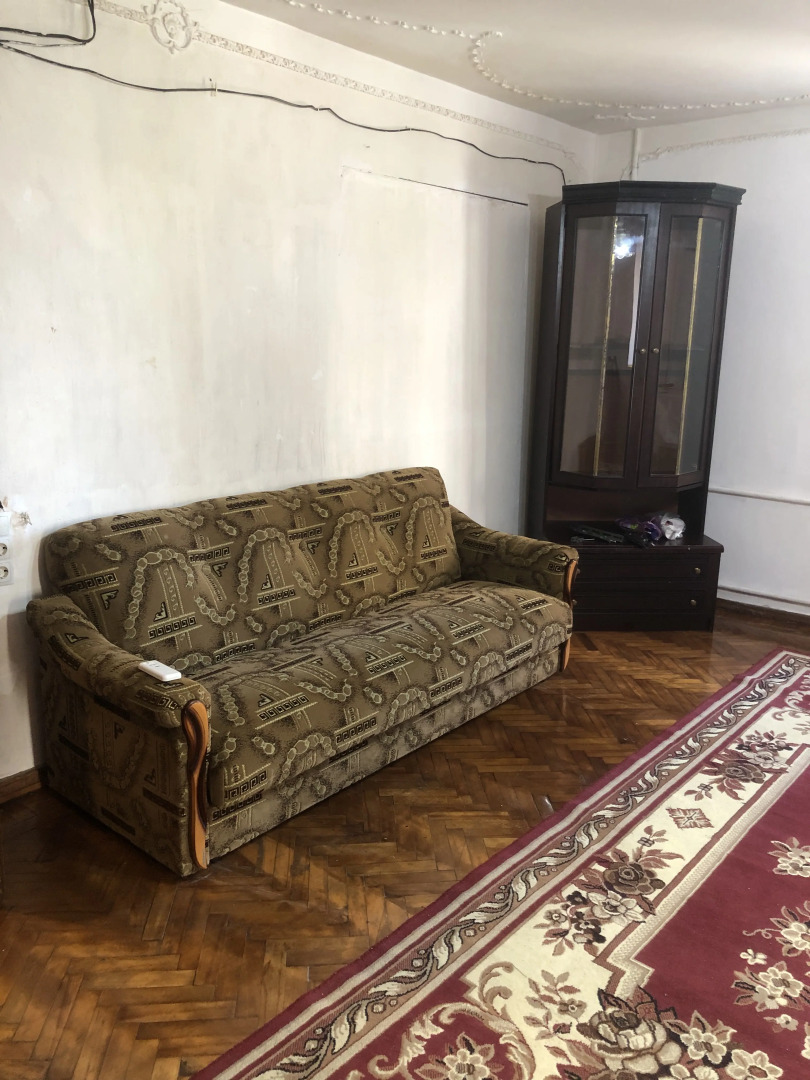 Квартира Двухкомнатная в центре г. Сухум