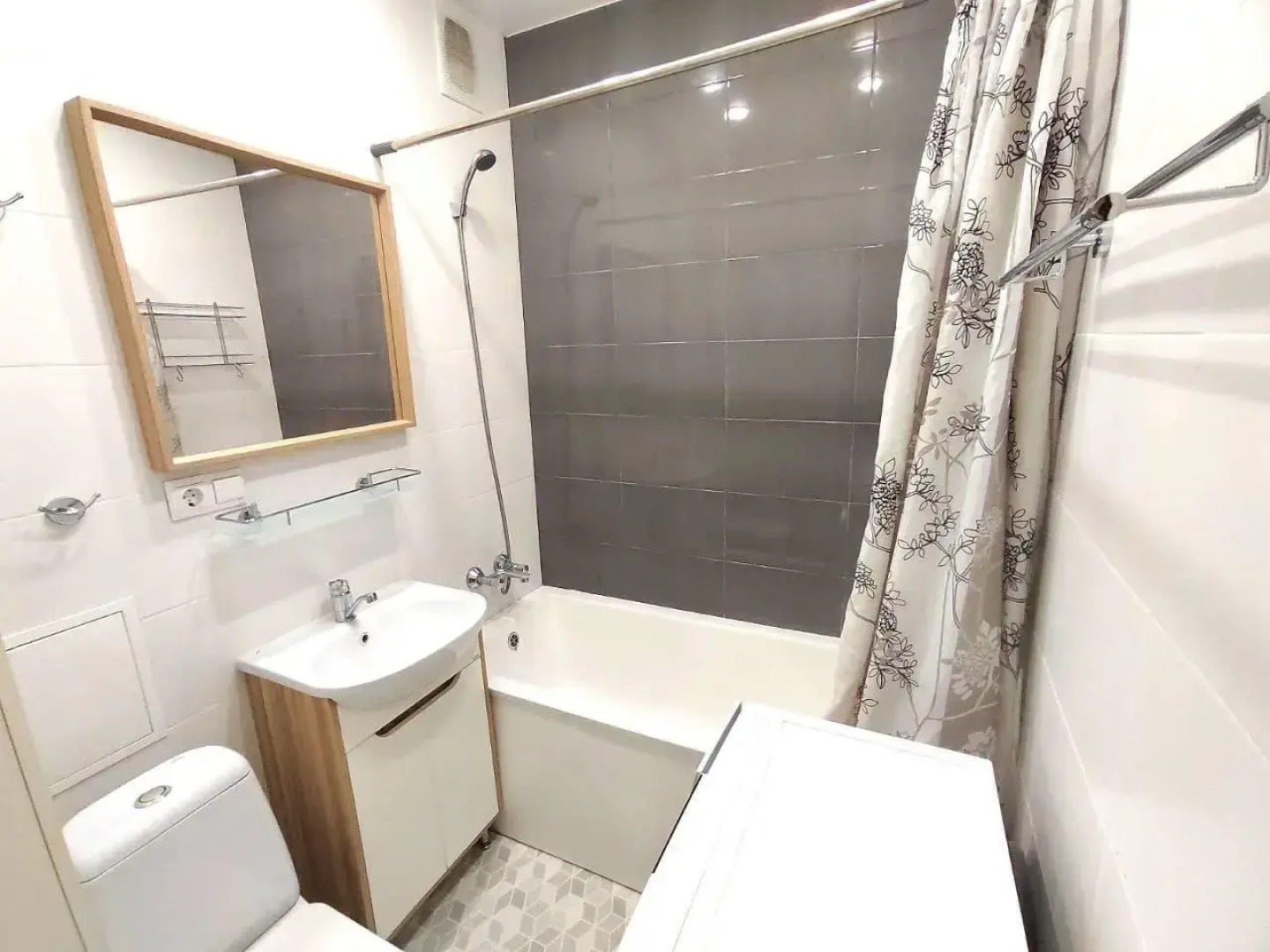 Квартира на Качалова 78