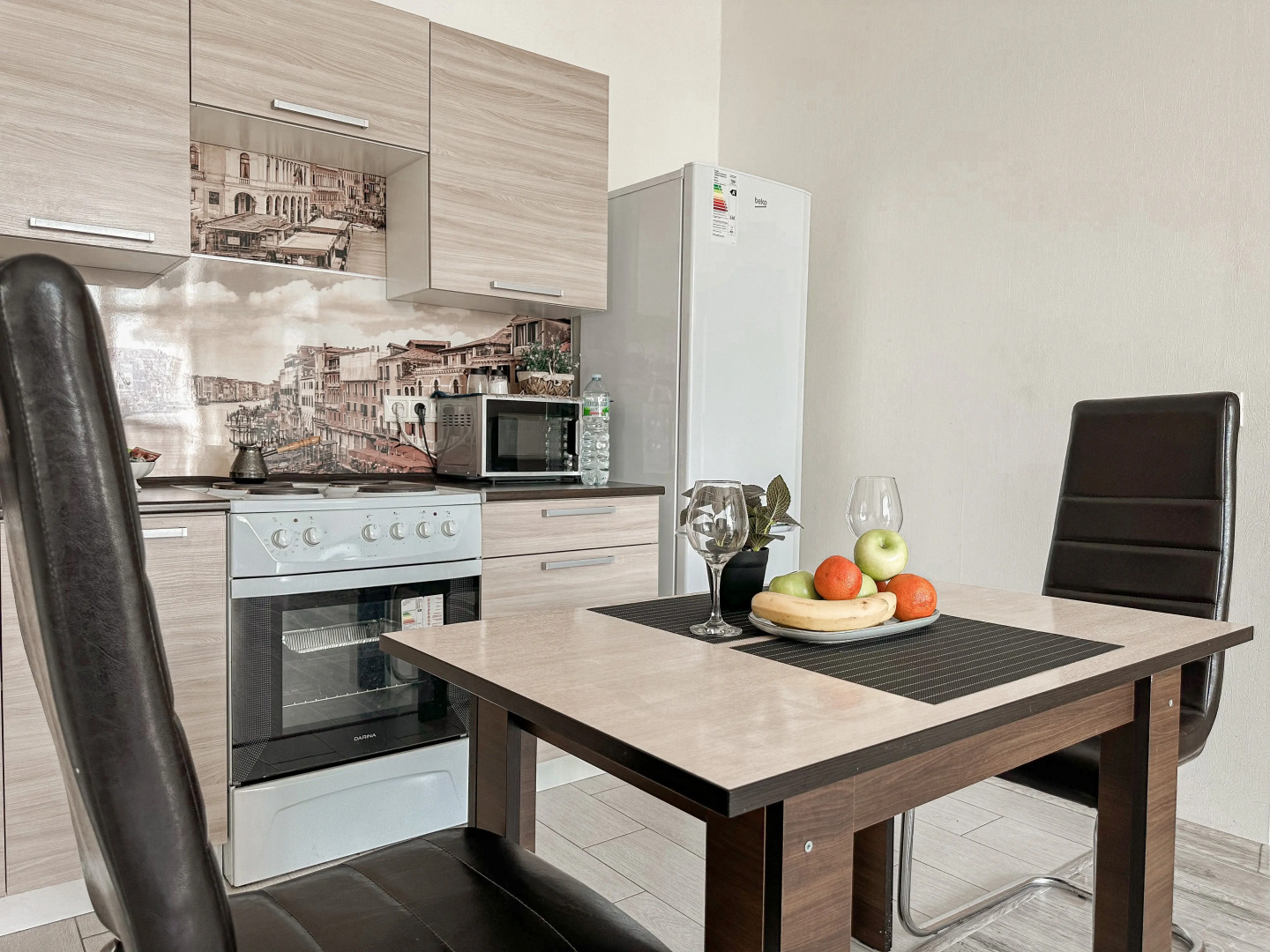 Апартаменты Комфортные светлые апартаменты у метро Беломорская