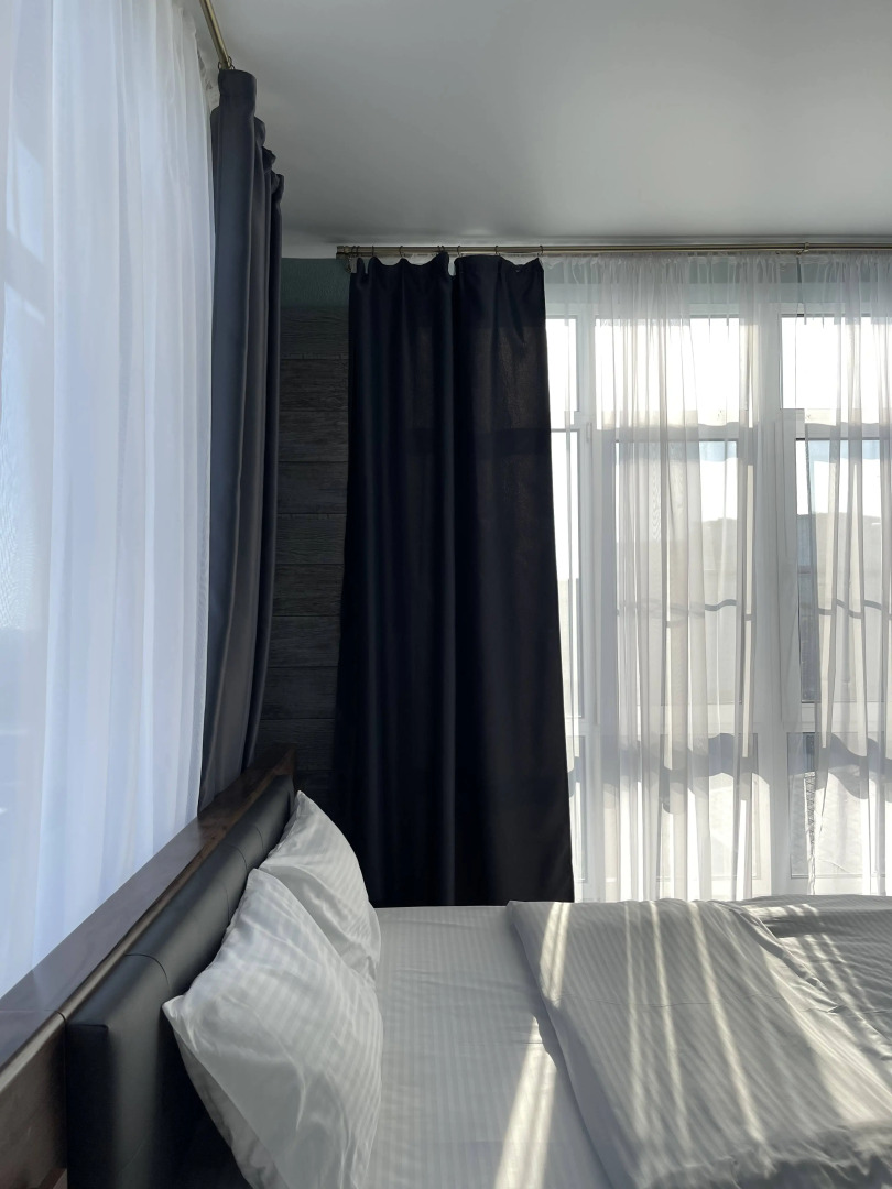 Вилла с бассейном и 5 мастер спальнями