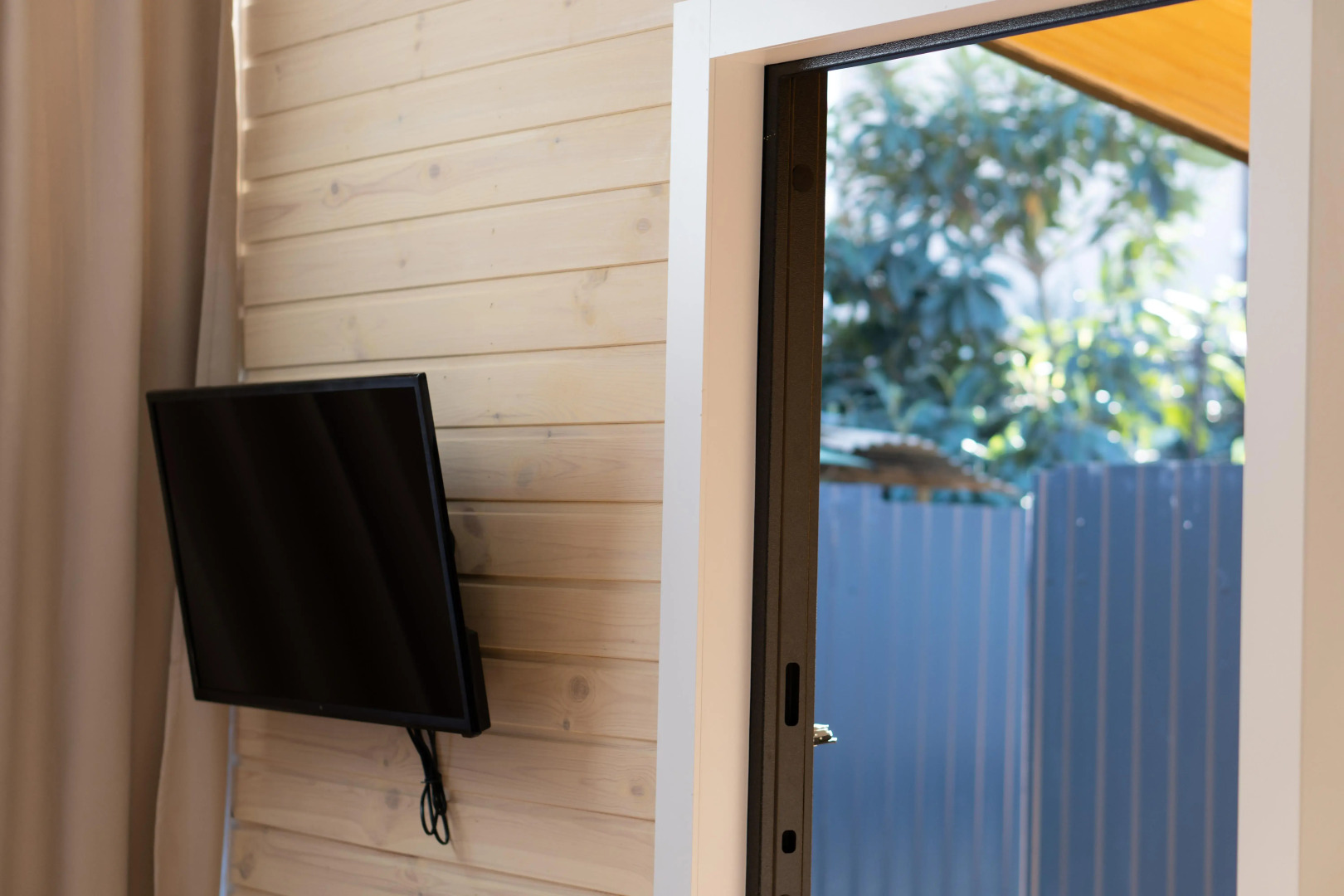 Меблированные комнаты Ecosuite Family