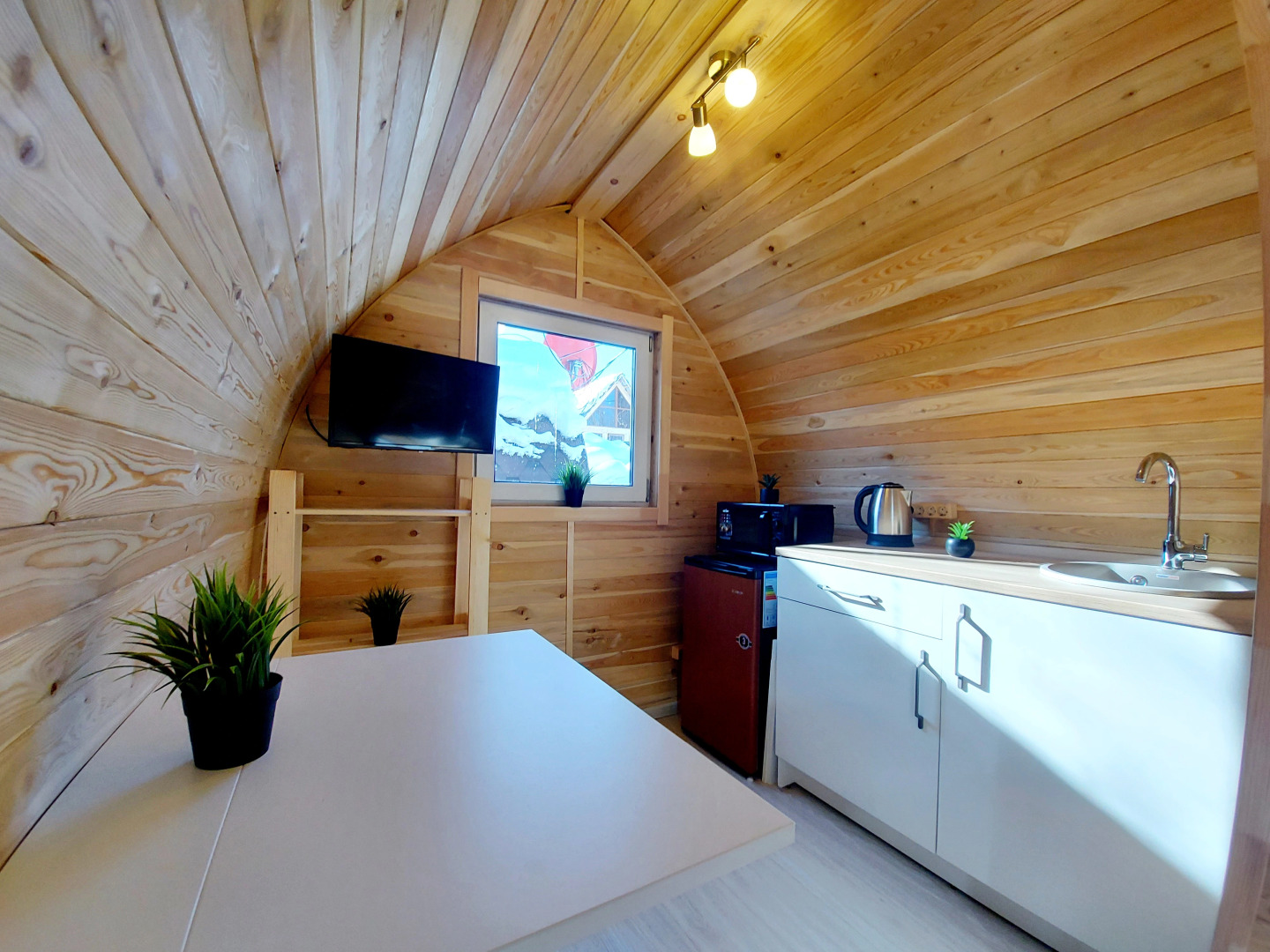 Sashagesh, кемпинг в Шерегеше, ул. Рябиновая 53