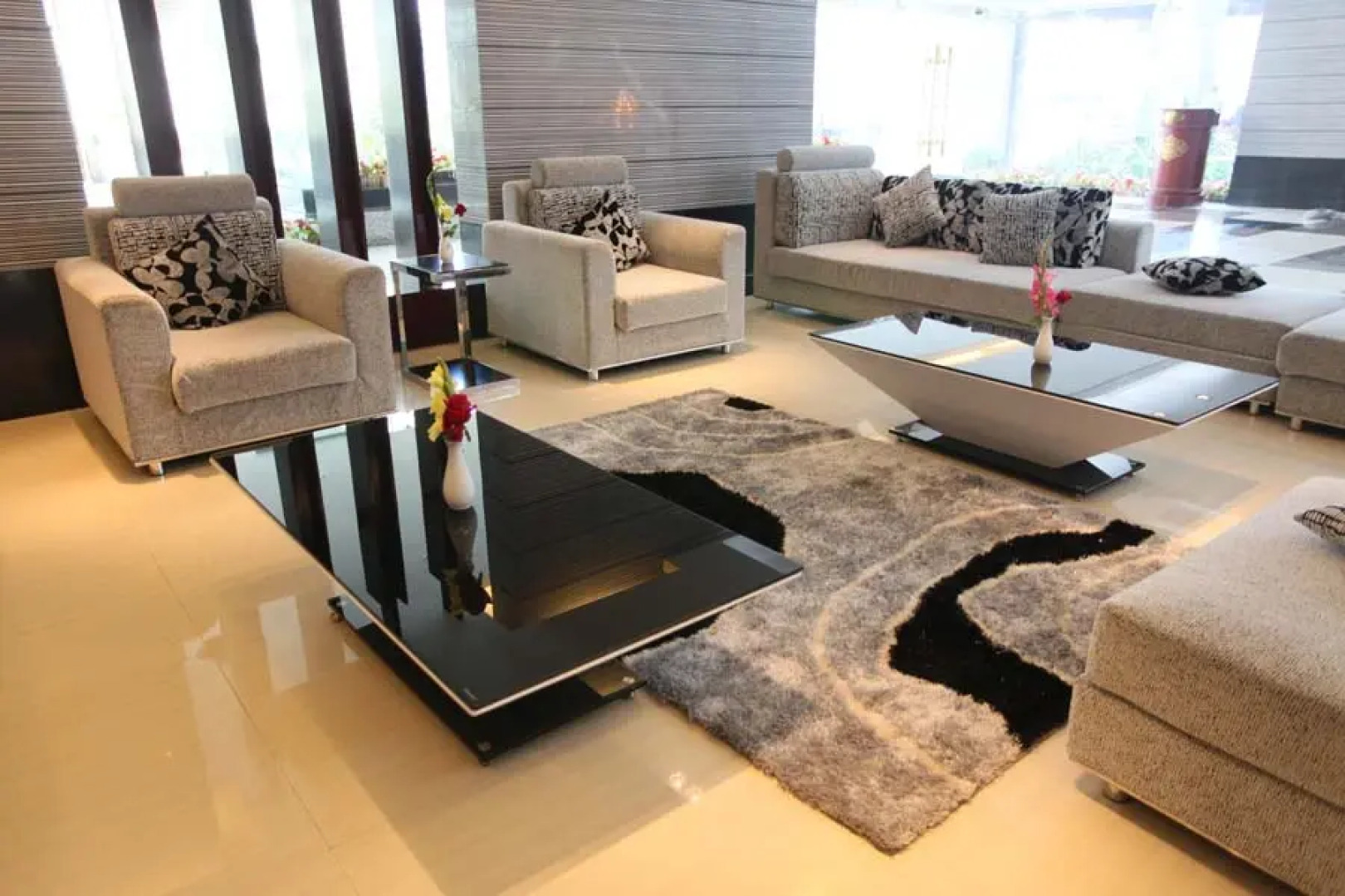 Отель The Cox Today