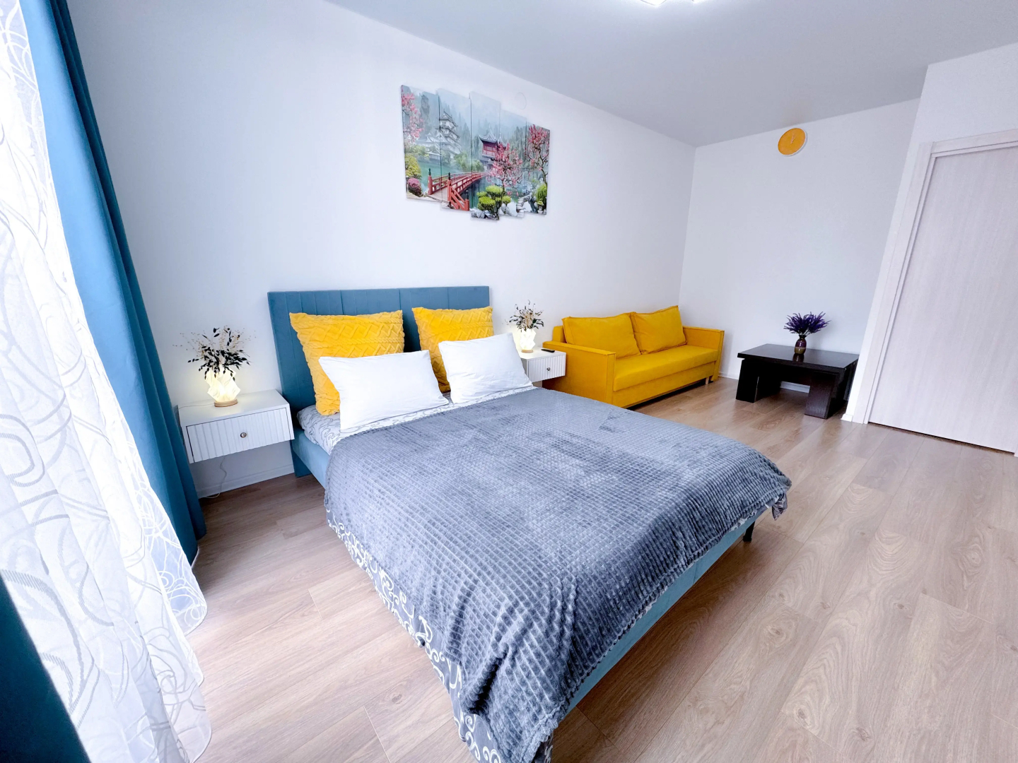 Квартира Вместительная у МРНЦ им. Цыба