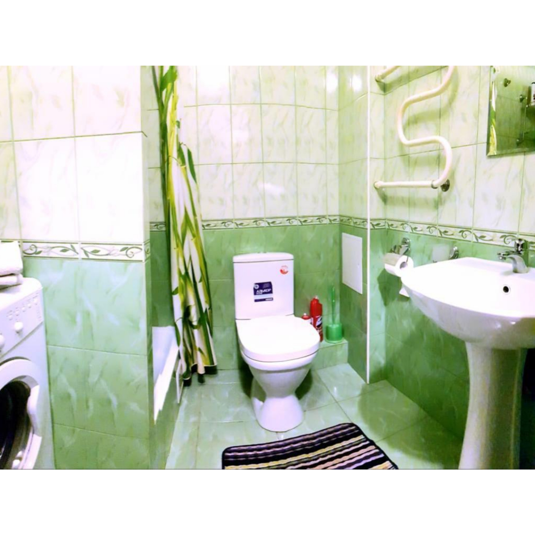 Студия на Улице Полины Осипенко 13