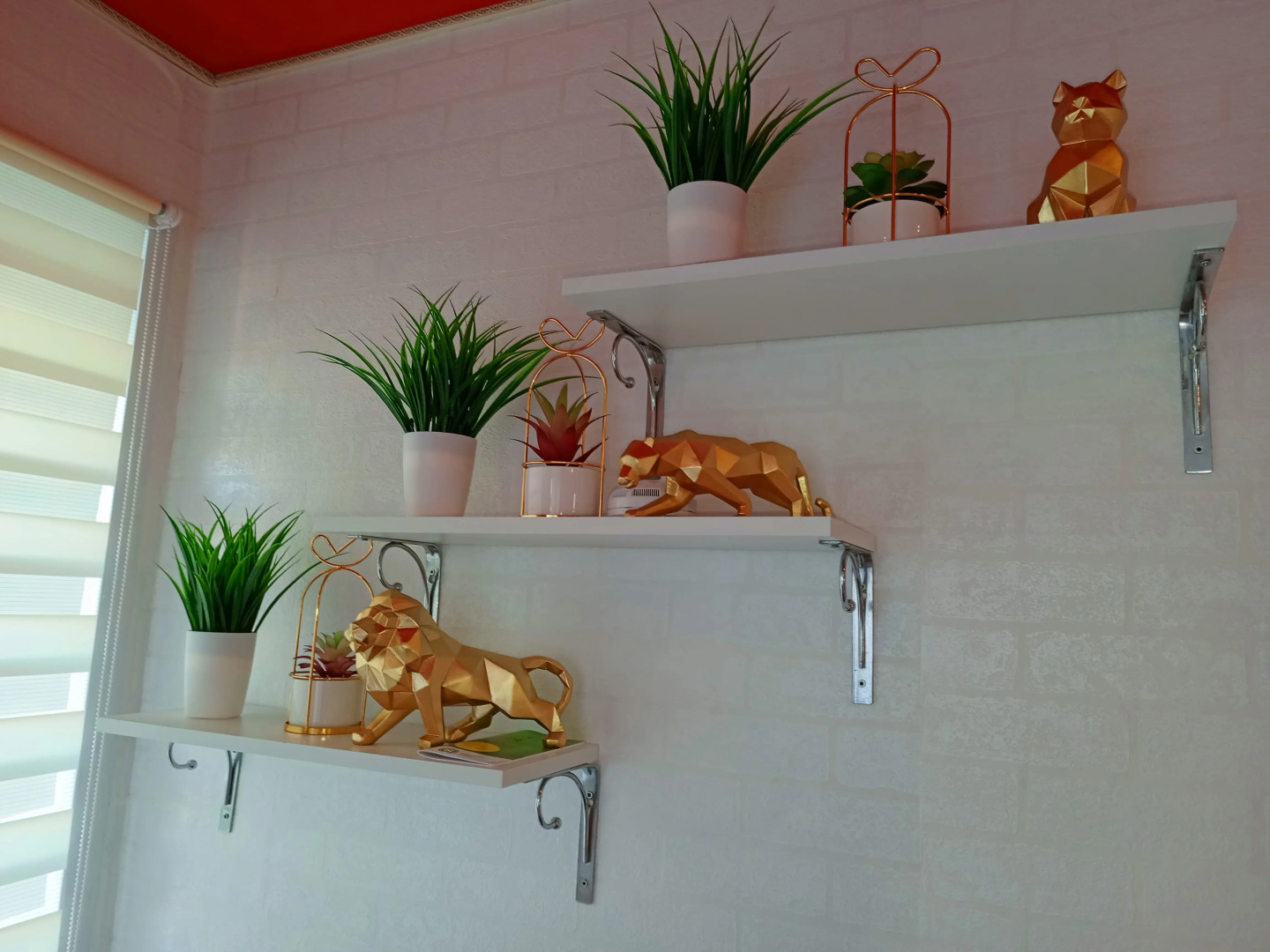 Апартаменты Уютные в высотке на Университетском Lion Apart