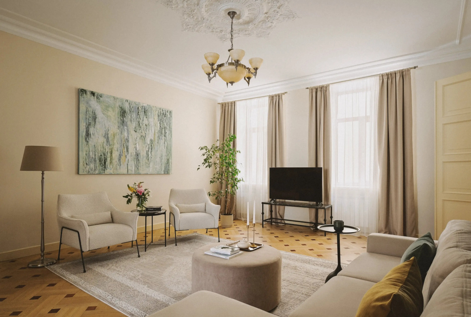 Апартаменты Minin Apartments у Эрмитажа 130 кв.м.