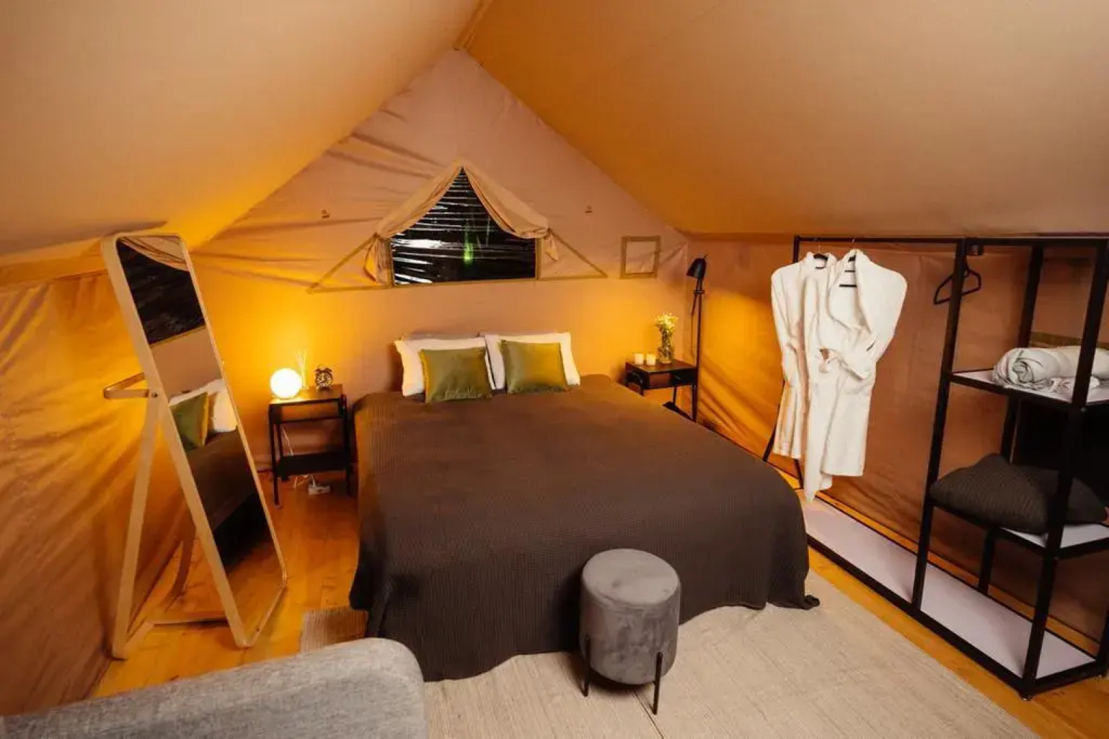 Лучшее место