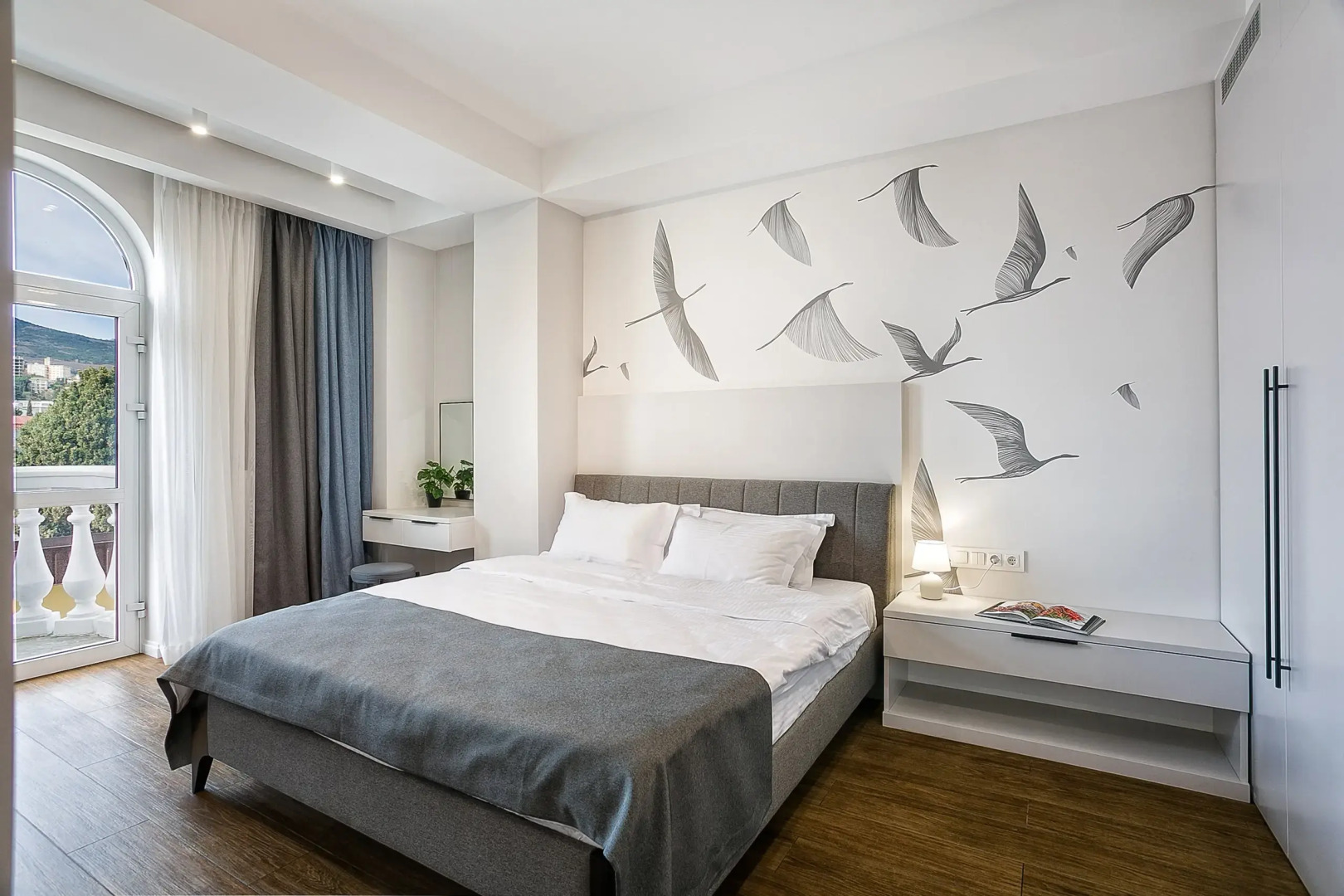 Апартаменты Дом композитора Ялта Екатеринская 3 Набережная Ялты