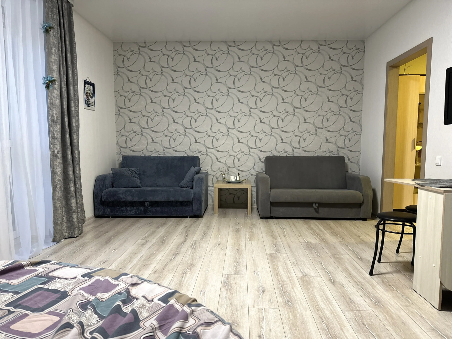 Апартаменты Подснежник с захватывающим видом из окна