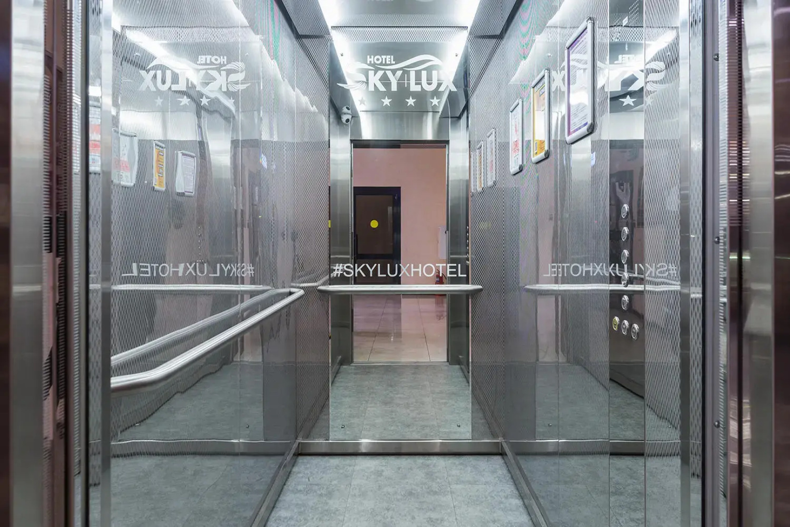 Отель Sky Lux Hotel&Spa