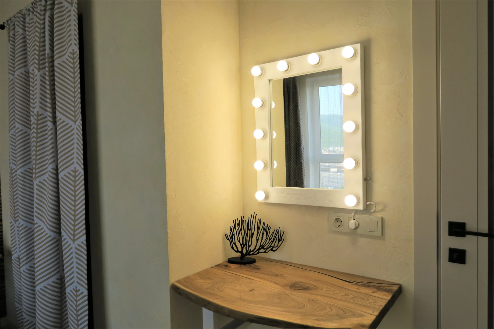 Апартаменты Семейные Трёхкомнатные на Солнечной