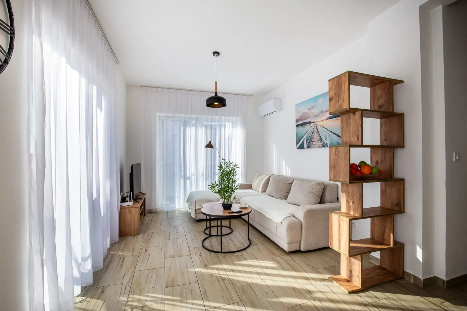 Апартаменты Sunny Side Three Bedrooms