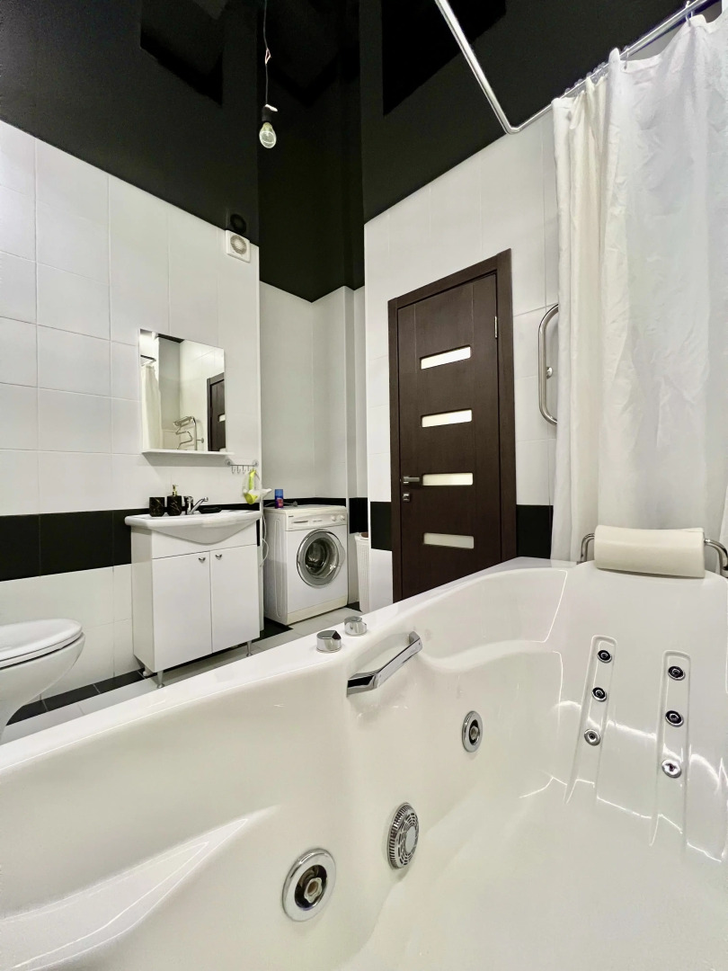 Апартаменты Космонавтов 215