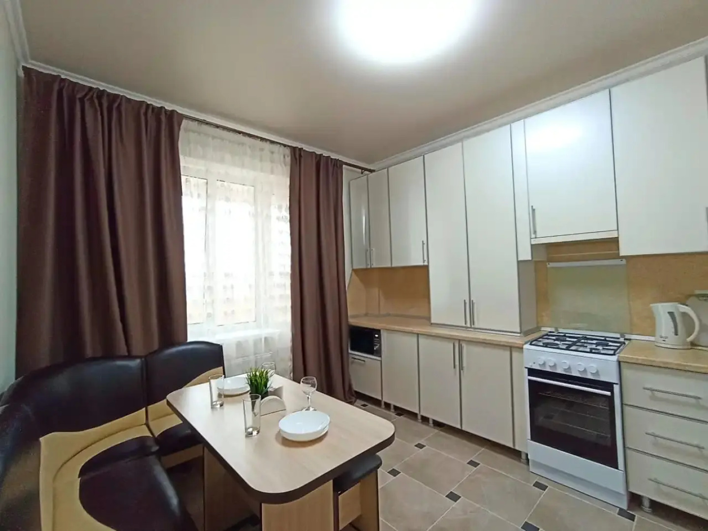 Апартаменты на улице Новороссийская 75