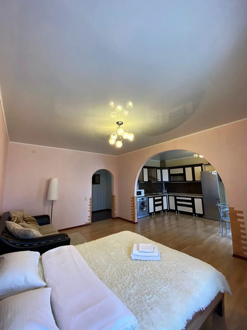 Апартаменты На Братьев Кашириных