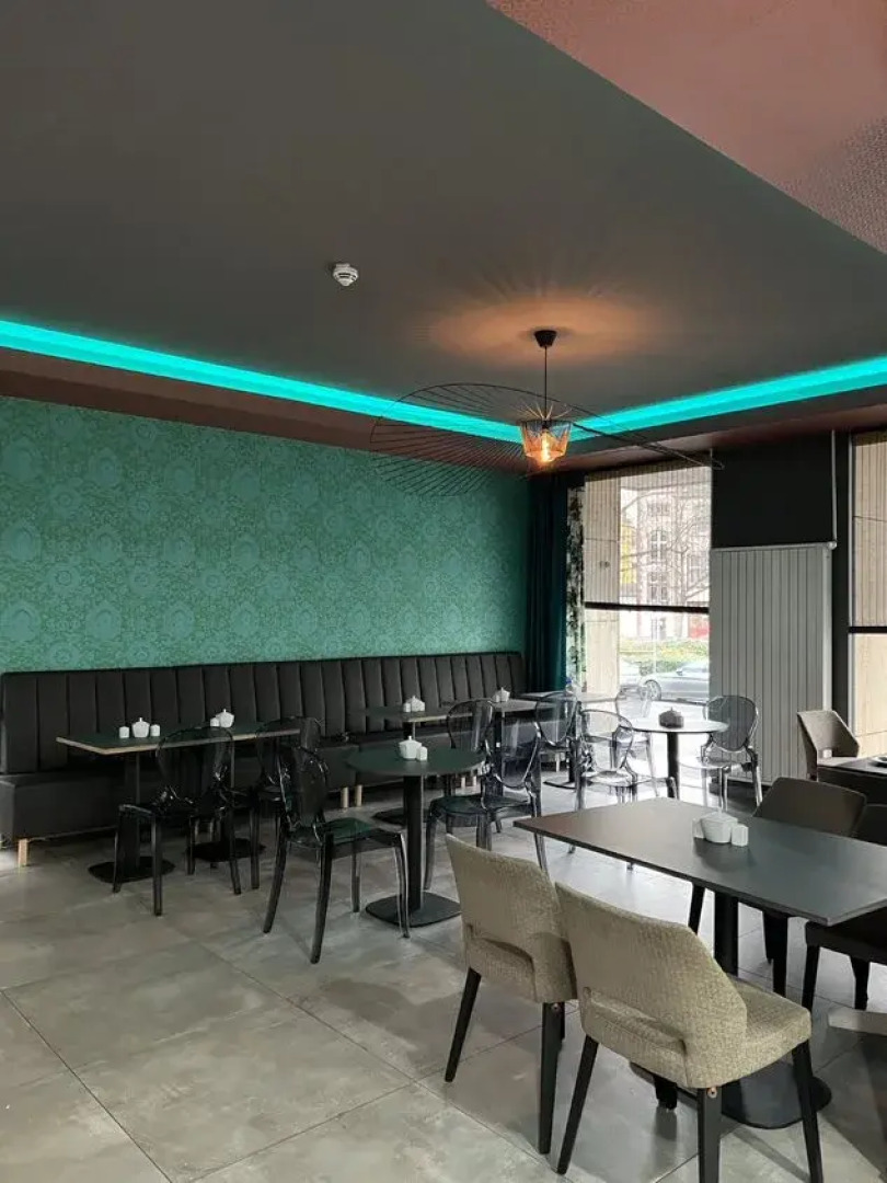 Отель Attaché an der Messe