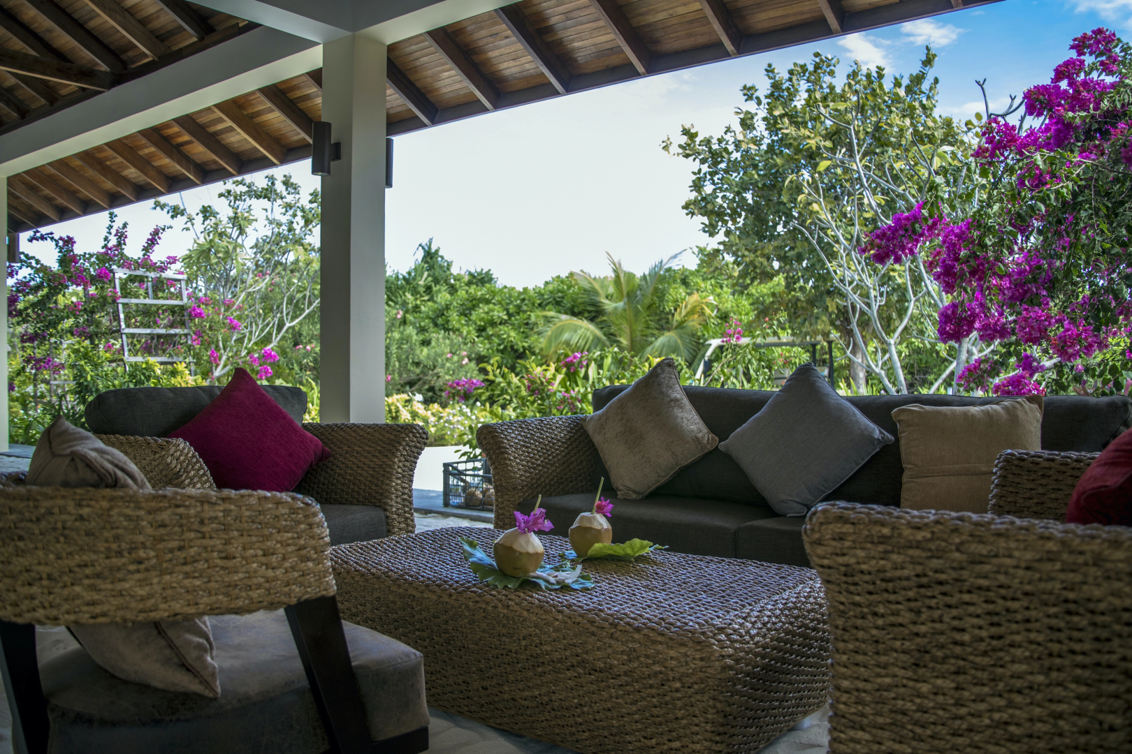 Отель Hondaafushi Island Resort