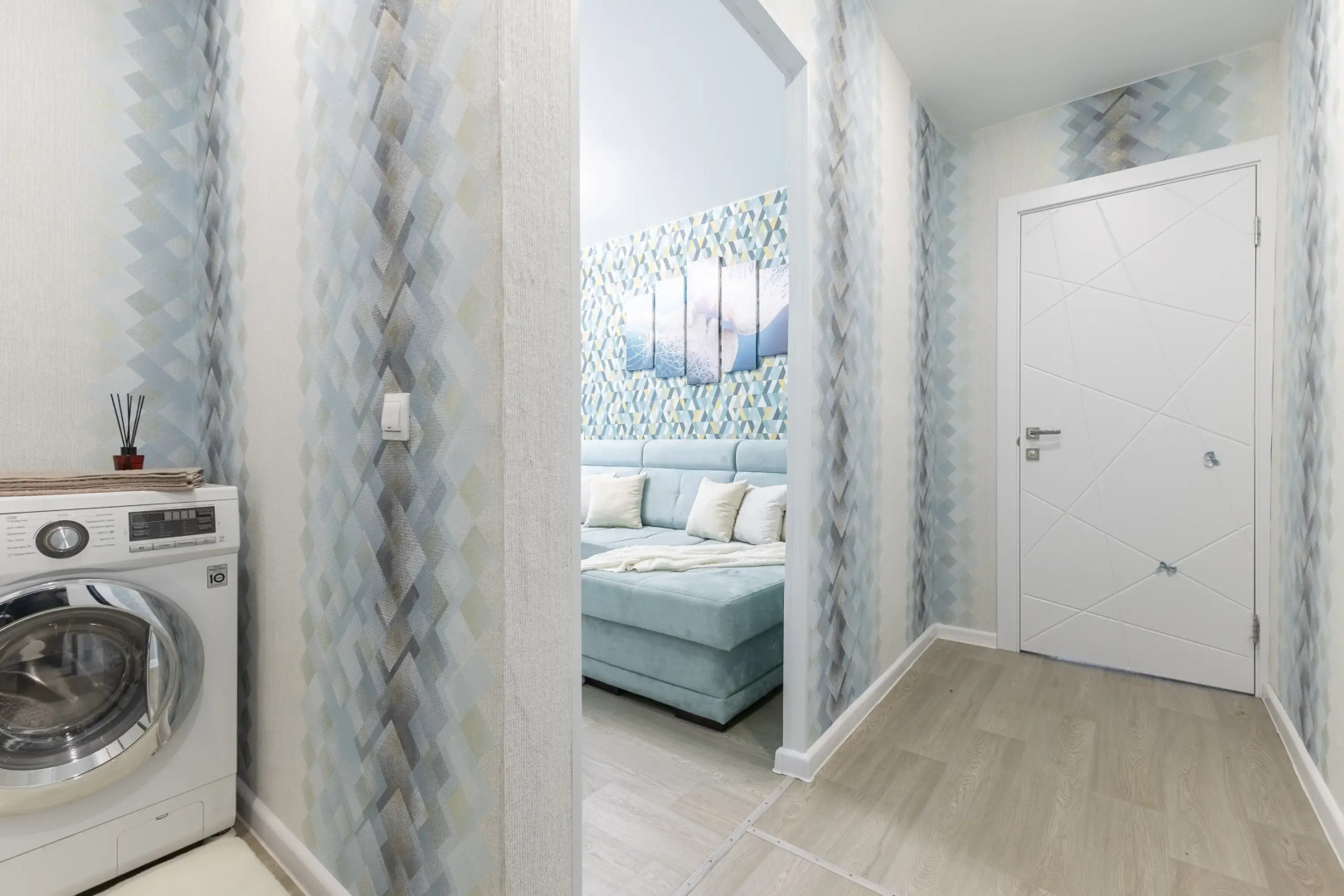 Апартаменты трехкомнатные на Космонавтов