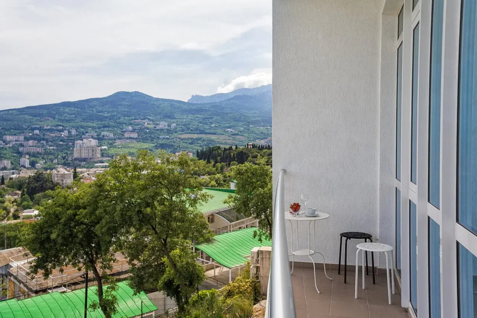 Квартира Однокомнатная Квартира в г. Ялта, на ул.Щорса, 42