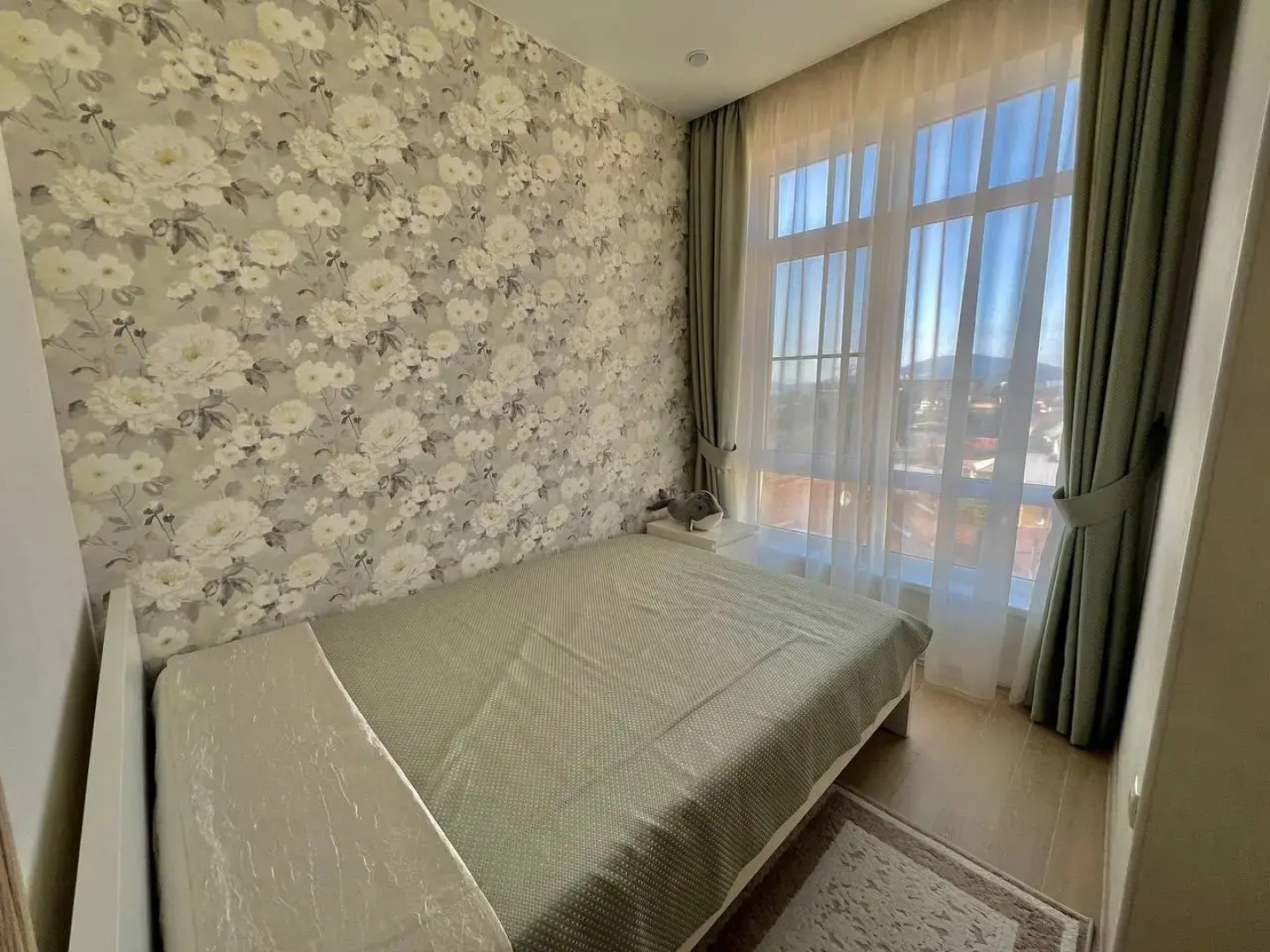 Квартира Изумрудная 38 1