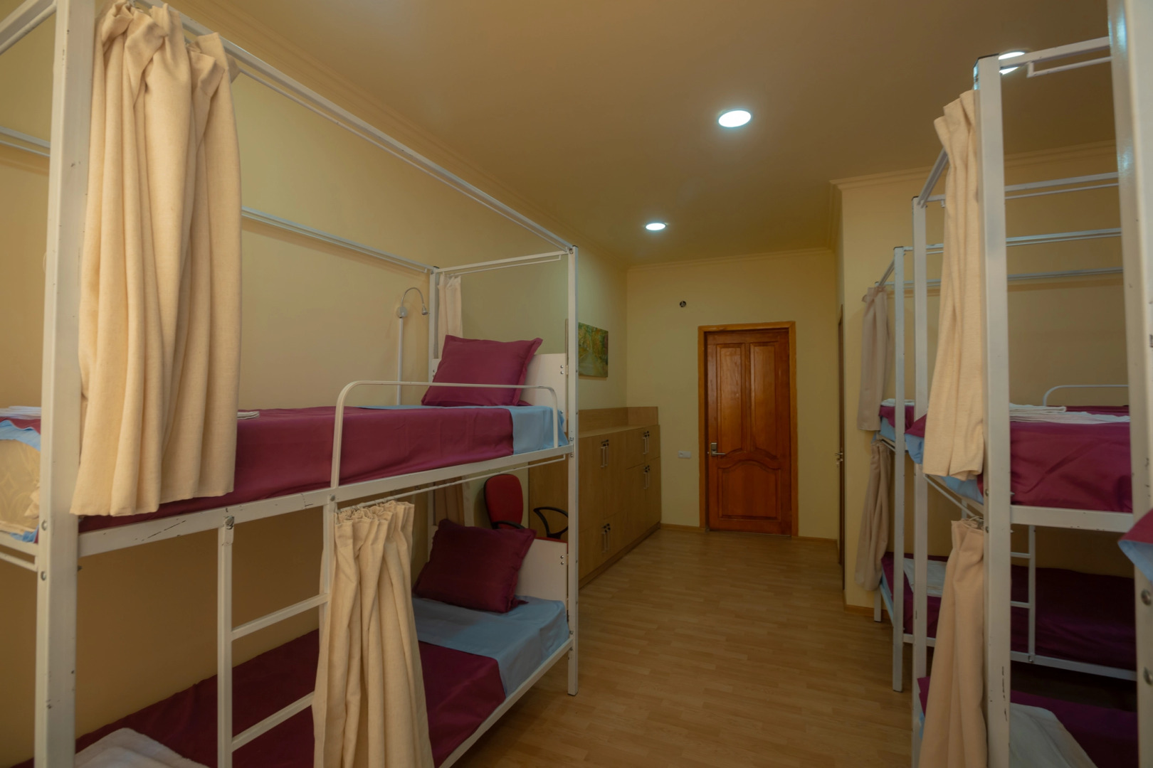 Хостел Wine Hostel