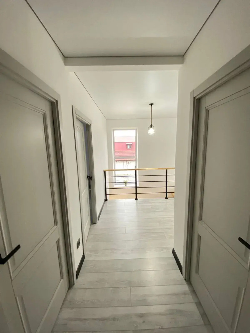 Частный Дом с Новым Ремонтом