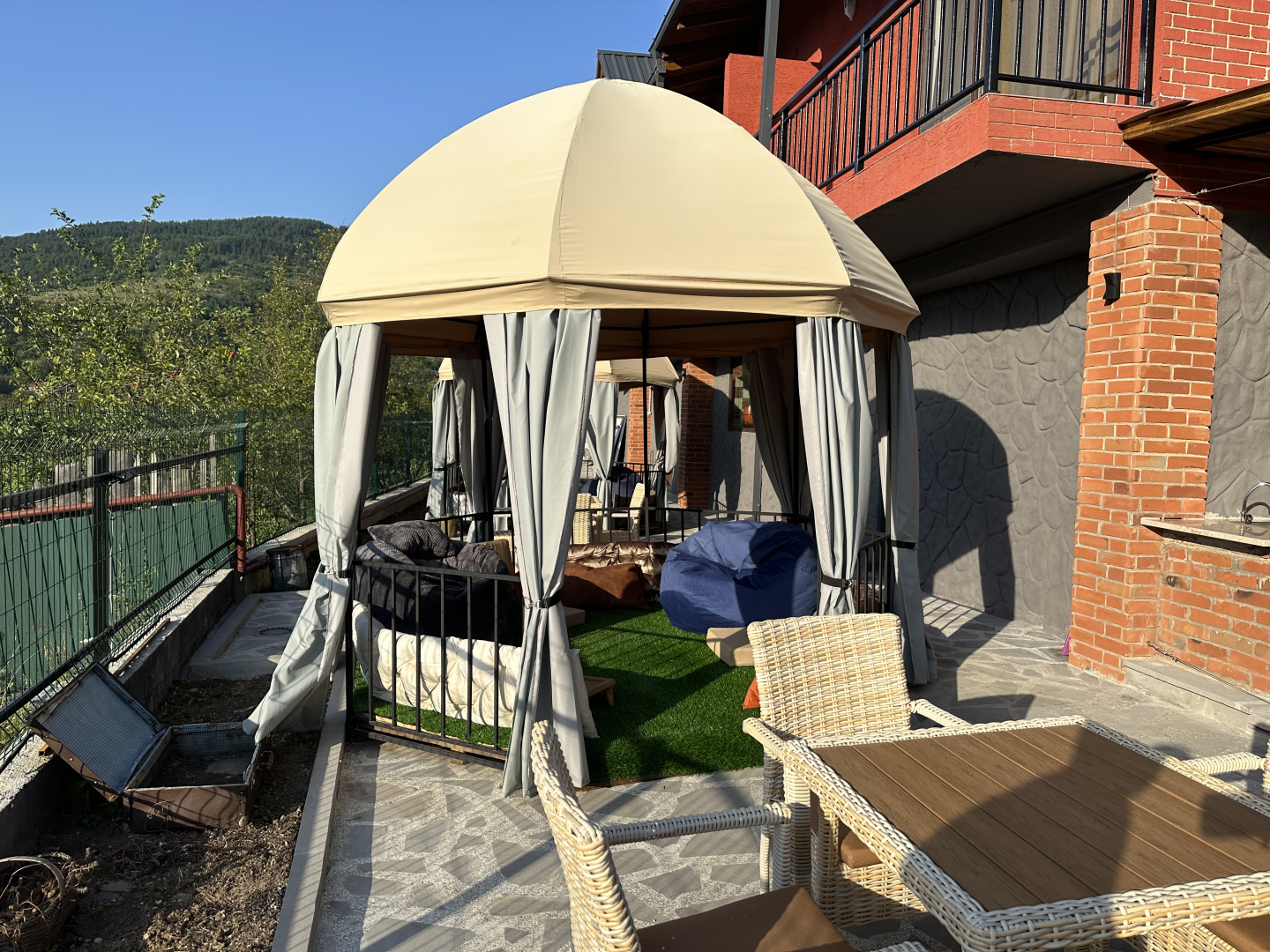 Pesvebi Design Hotel and cellar