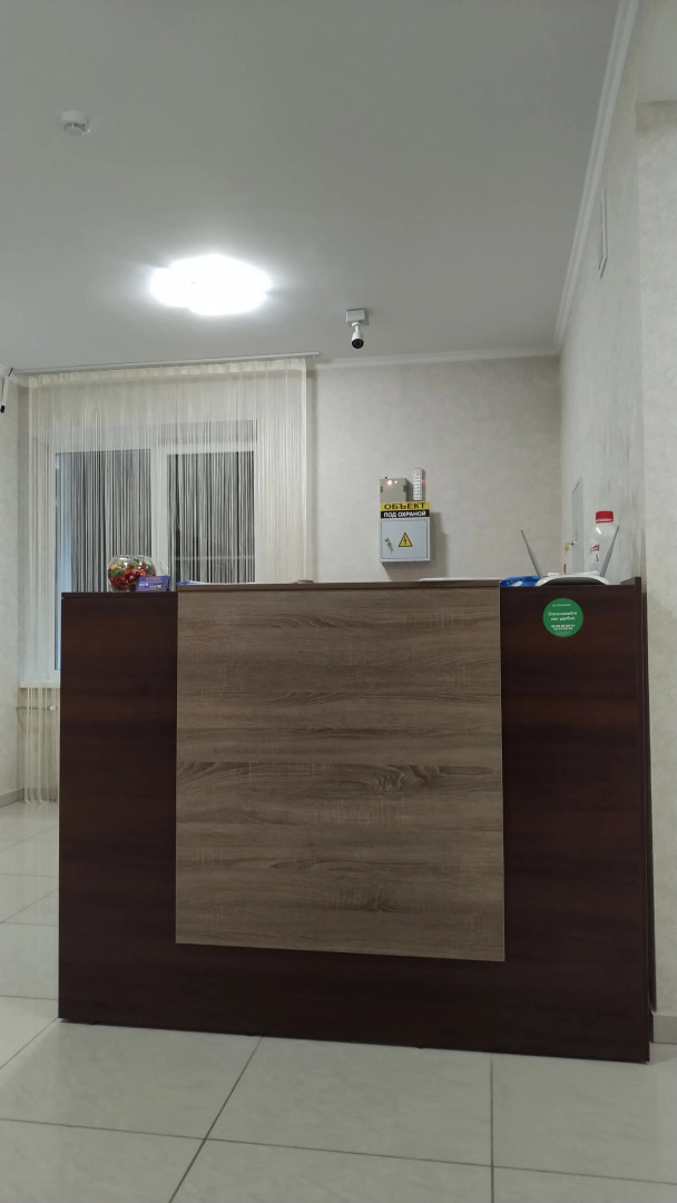 Отель  Ленинградская