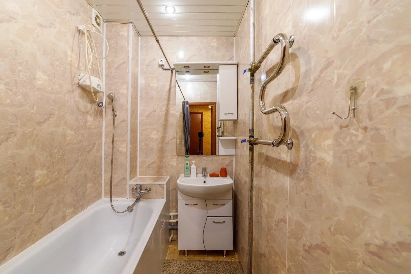 Квартира PrezentHaus на Горького 20 k45