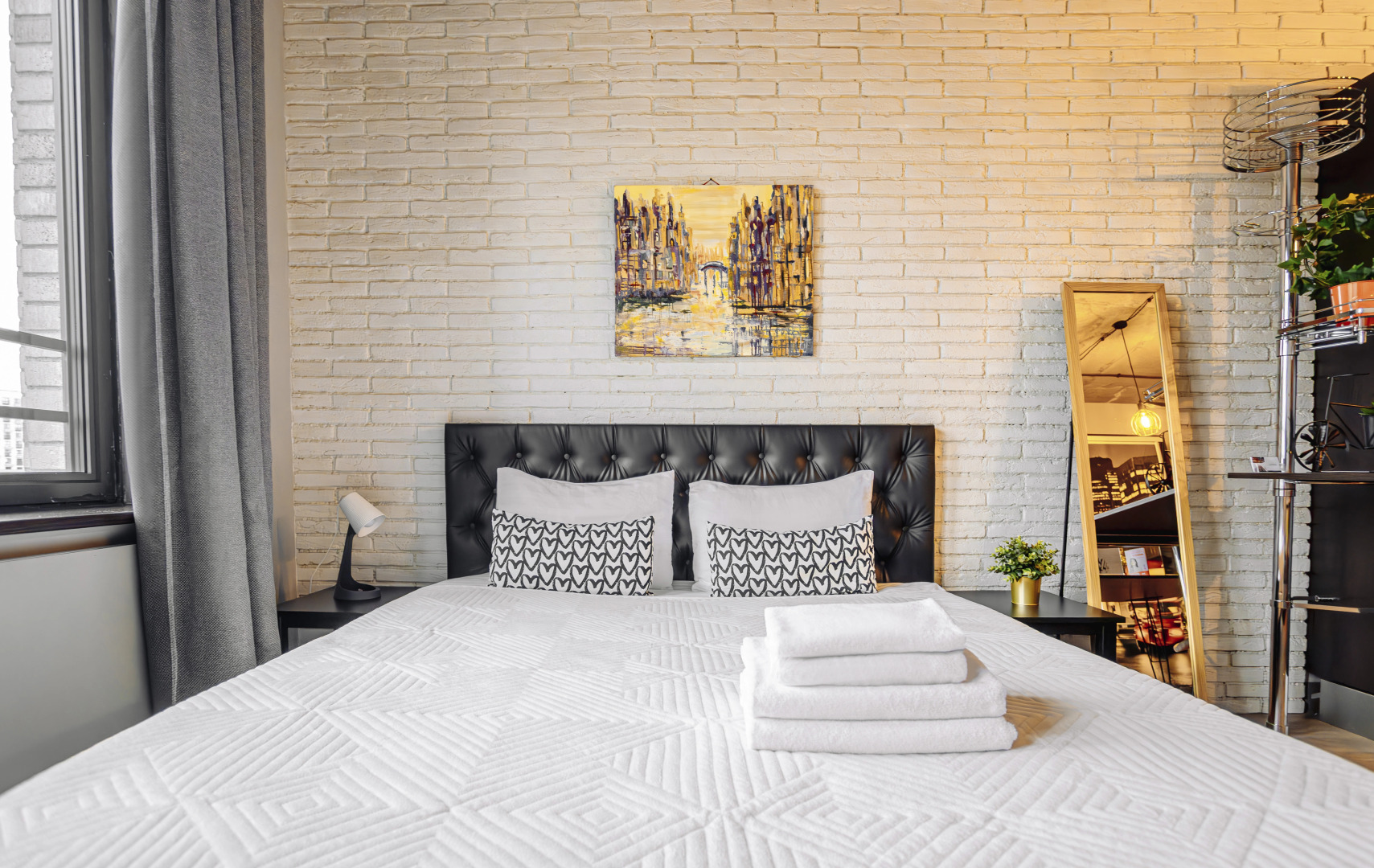 Апартаменты Lalapart London Loft просторная студия 38м в ЖК Савеловский Сити