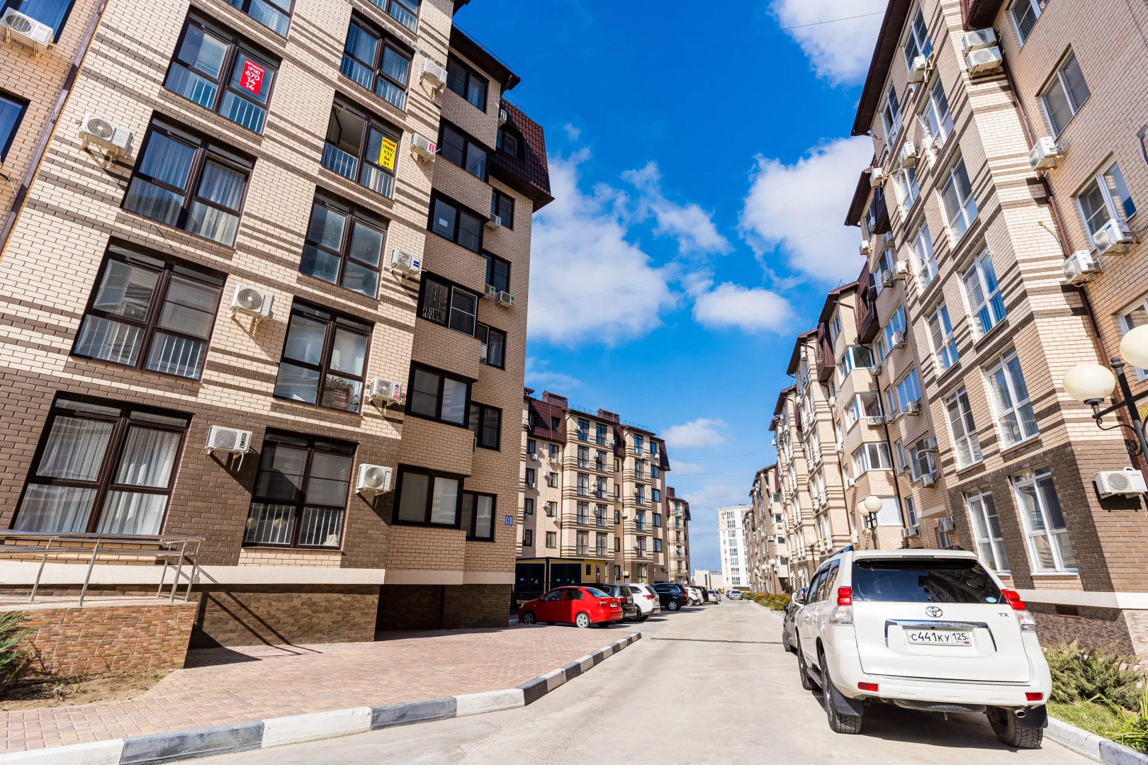 Апартаменты в современном ЖК Бельведер в пяти минутах от моря от LetoApart