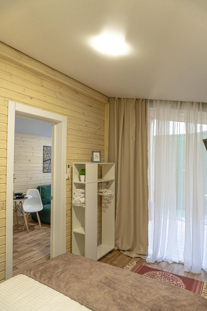 Меблированные комнаты Ecosuite Family