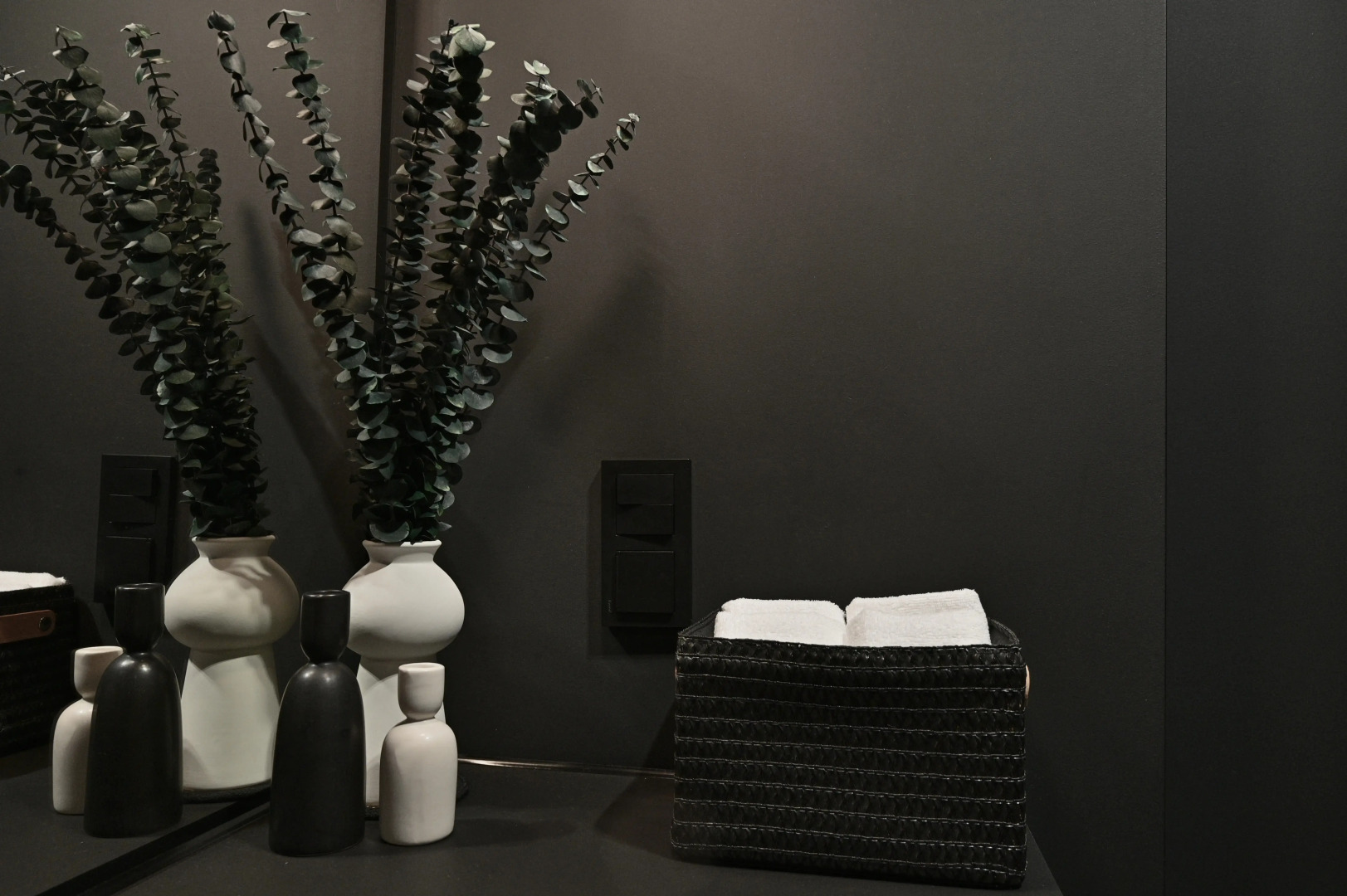 Квартира Aparts Pro+ Студия Black Panorama у Волги в ЖК Галактика на 16 Этаже