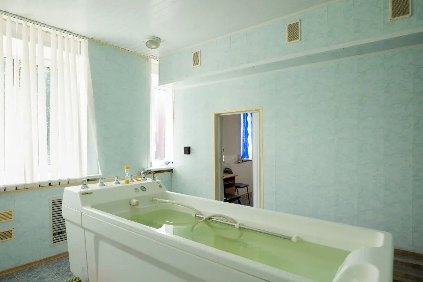 Санаторно-курортный комплекс Ателика Снежка 2**