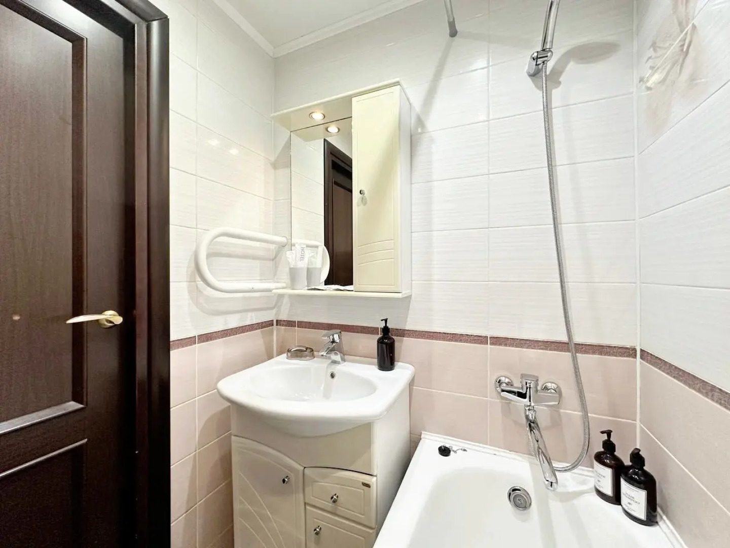 Квартира Двухкомнатная с балконом на Притомском