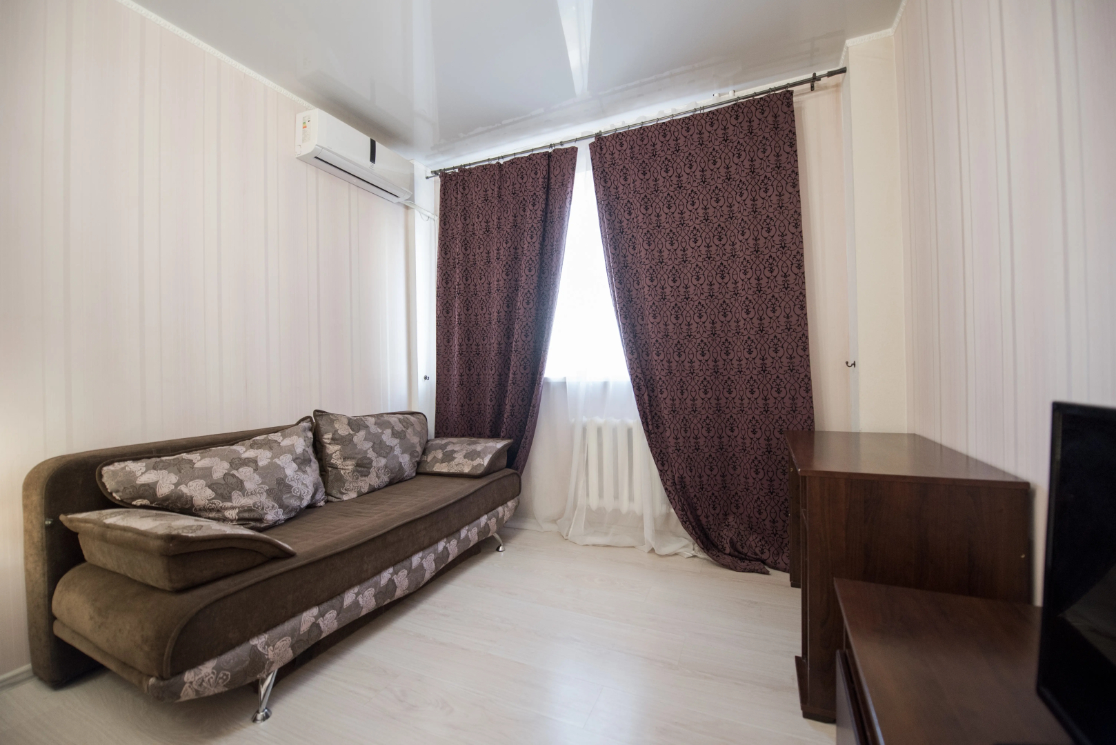 Апартаменты Smile Apartments с Балконом в Золотом Квадрате ЗЖМ