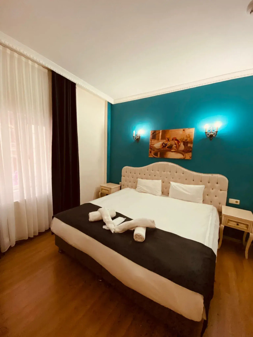 Adora Hotel Cafe & Restaurant