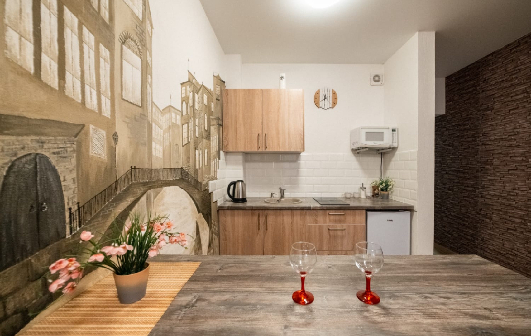 Квартира студия Венеция рядом с ТРЦ Планета