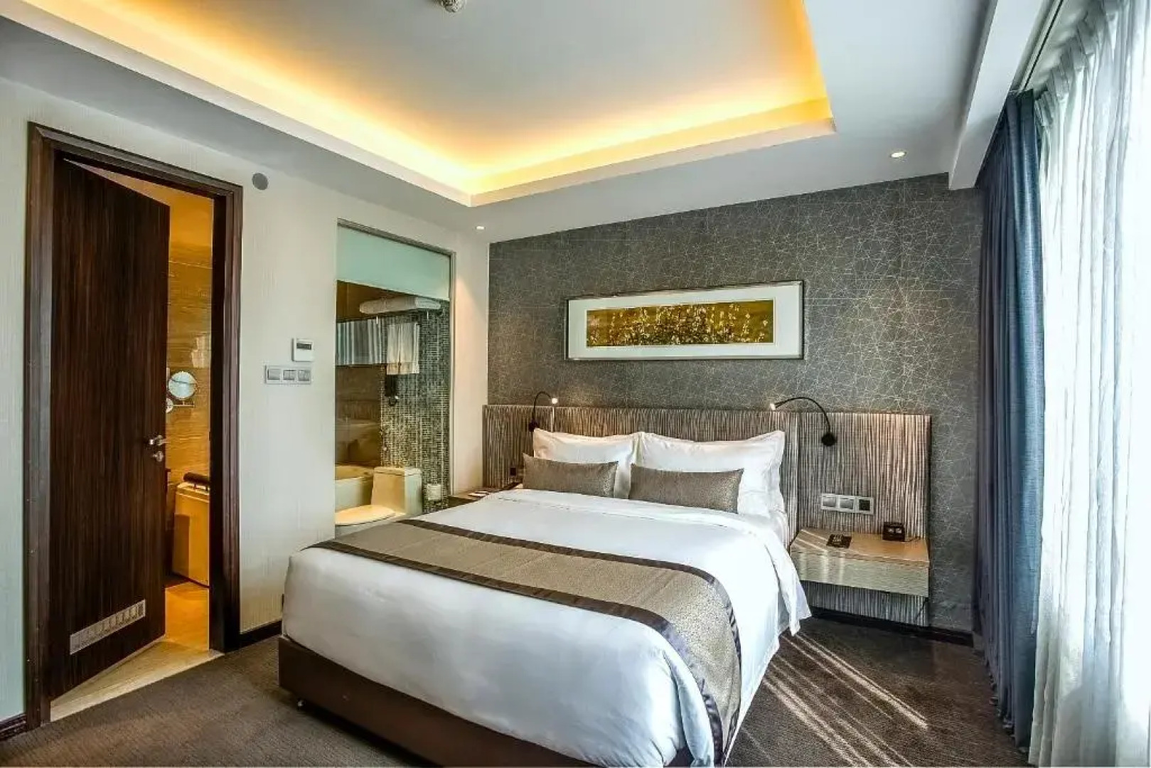 Отель Best Western Plus Maple Leaf