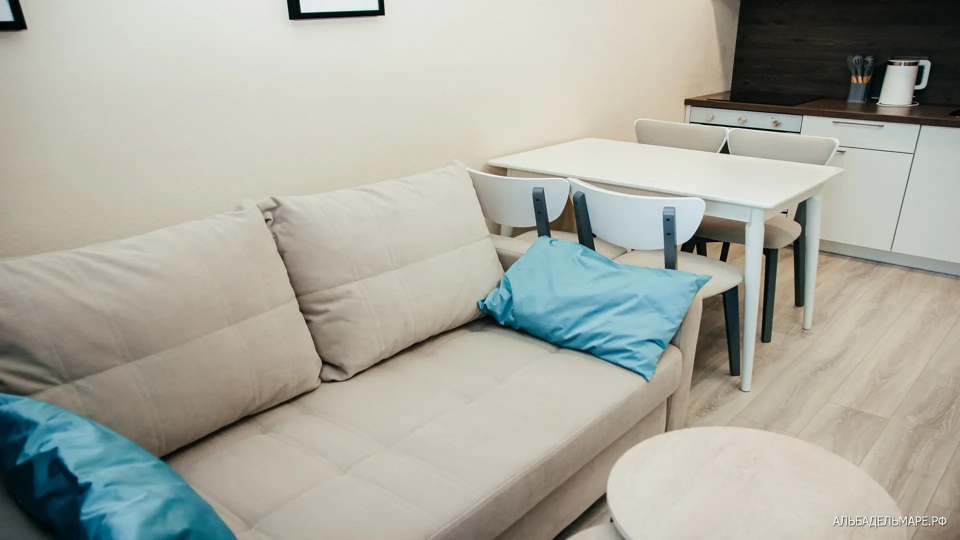 Апартаменты ЖК Альба дель Маре Junior suite Двухкомнатный номер