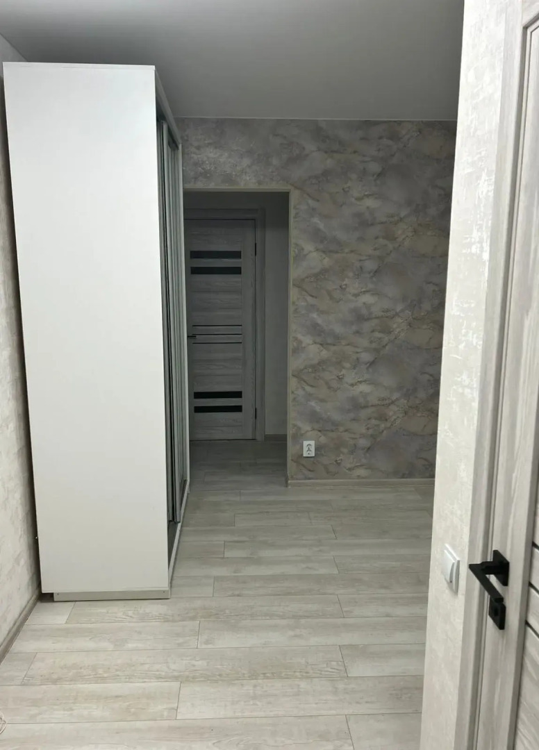 Апартаменты 3-х комнатные у Аэропорта