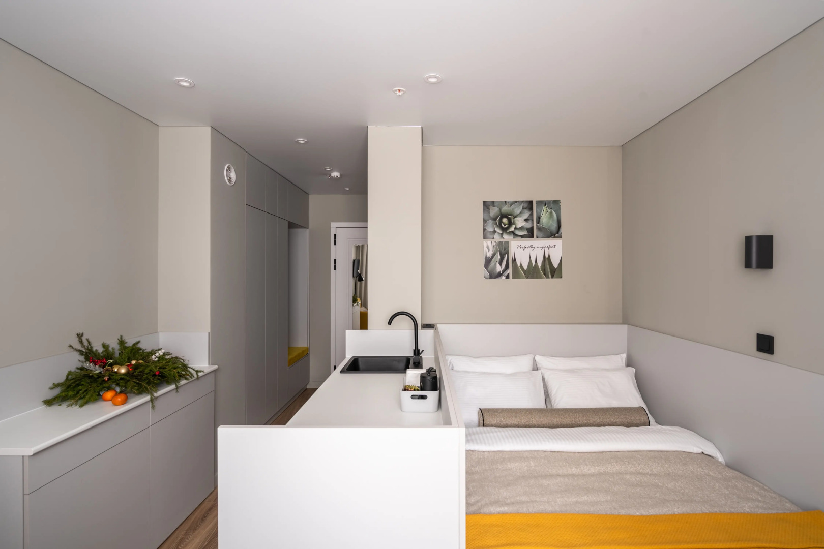 Апартаменты ДВА ГОРОДА - Салют