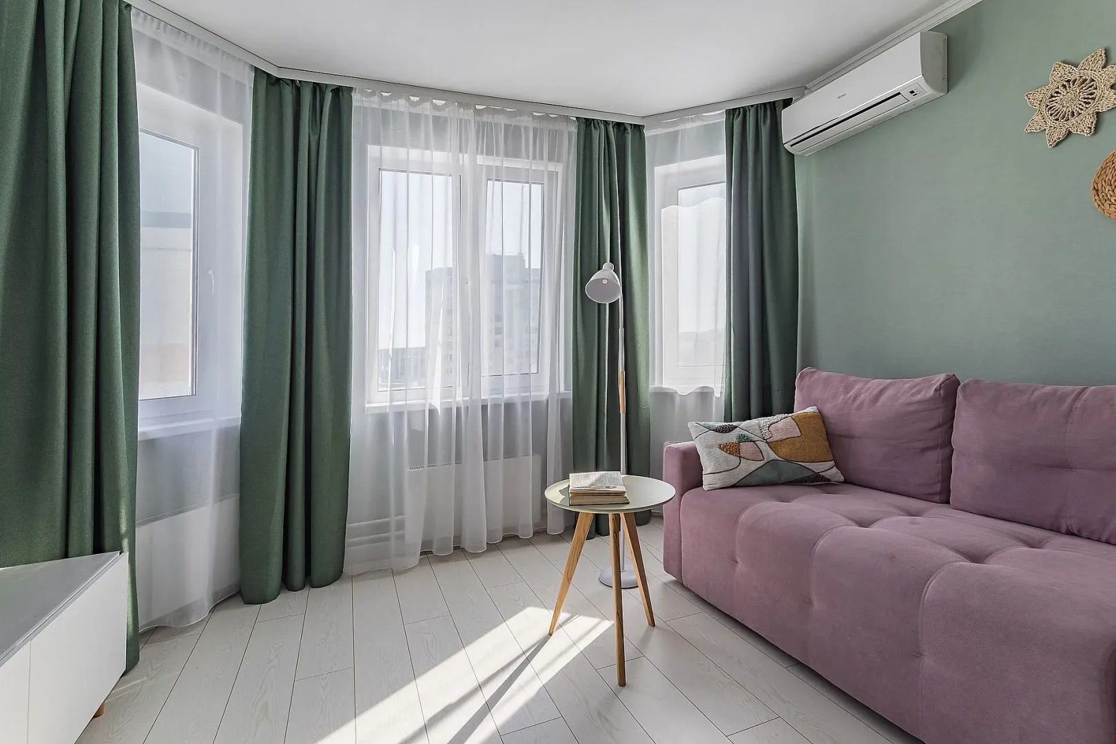 Апартаменты на стрелке на улице Карла Маркса 54 Сова-Дом