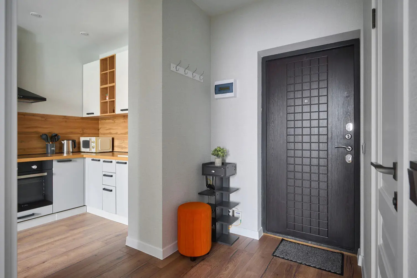 Квартира 2 Ночи на улице Ивана Беличенко 95