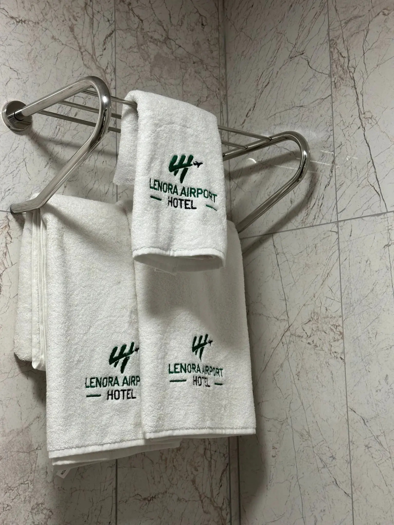 Lenora Airport Hotel